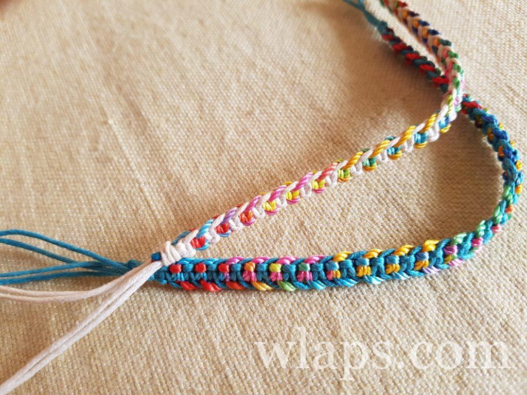 bracelets tressés : des souvenirs de l'ile Maurice