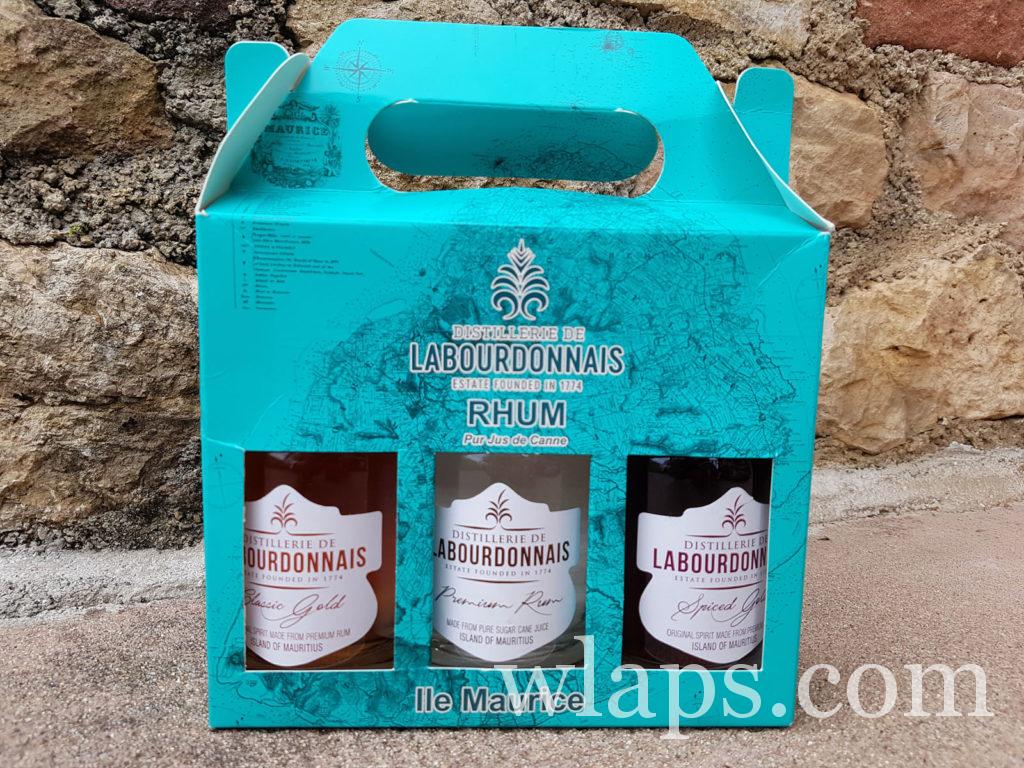 bouteilles de rhum de l'ile Maurice