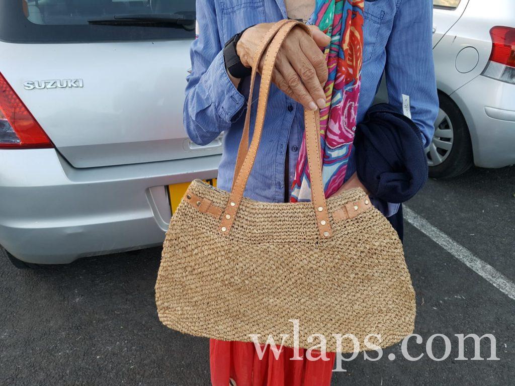sac à main tressé cuir en souvenir de l'ile Maurice