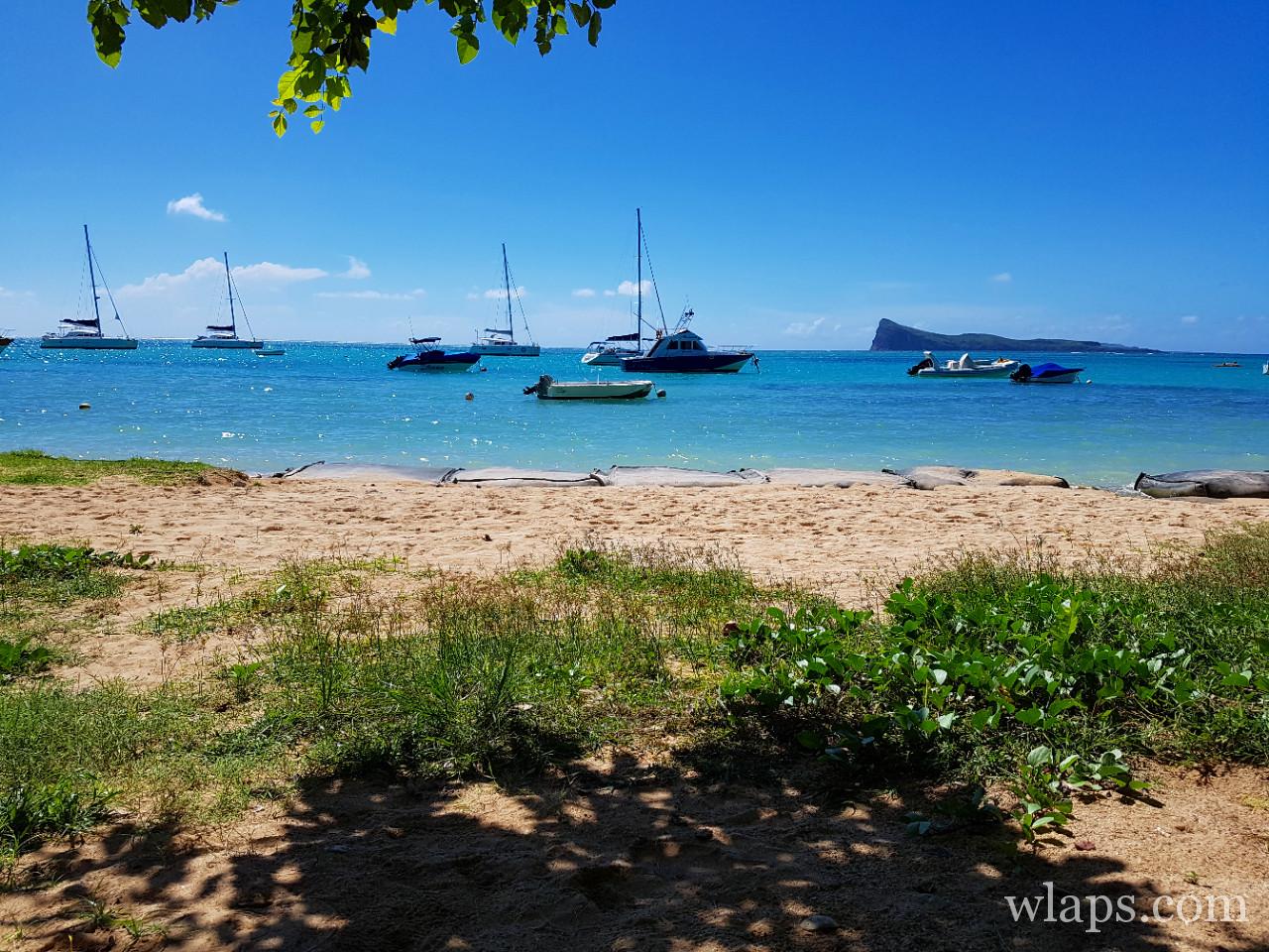 sieste à La plage de Bains Bœufs à l'île Maurice