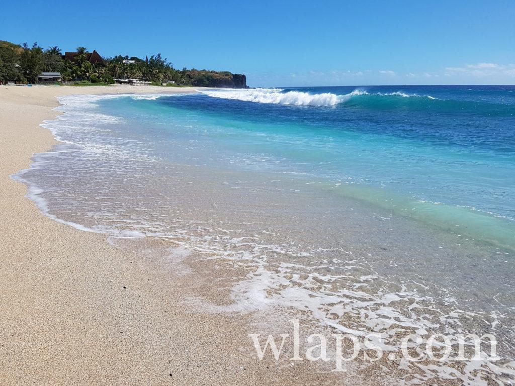 Balade le long de la plage de Boucan Canot à la réunion