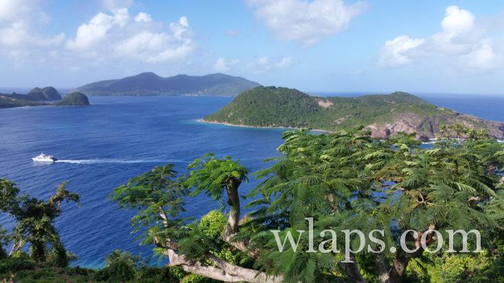 Vue sur Terre-de-Bas depuis Terre-de-Haut