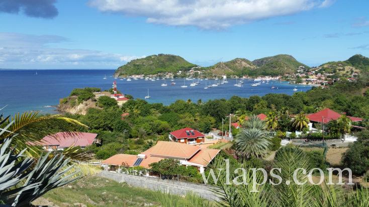 vue depuis la route sur la Baie de Terre-de-Haut