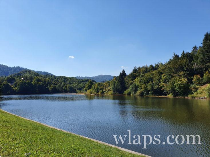 Lac de Mrzla Vodica en Croatie