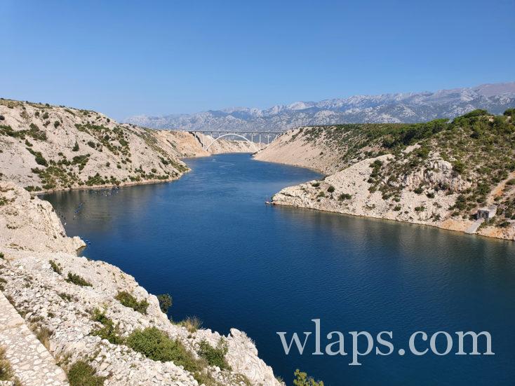 Pont de Maslenica en Croatie