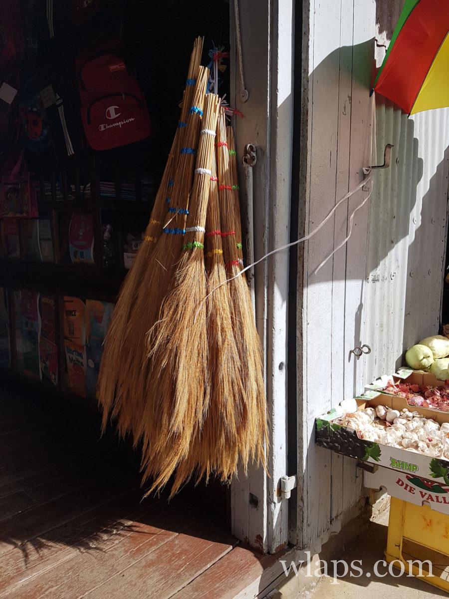 Balais typique utilisé sur l'île Rodrigues