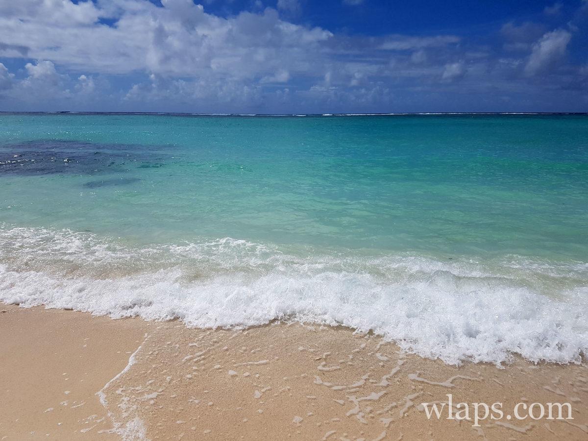 la mer couleur turquoise à l'île Maurice