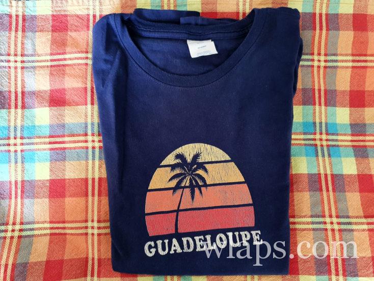 T shirt estampillé Guadeloupe