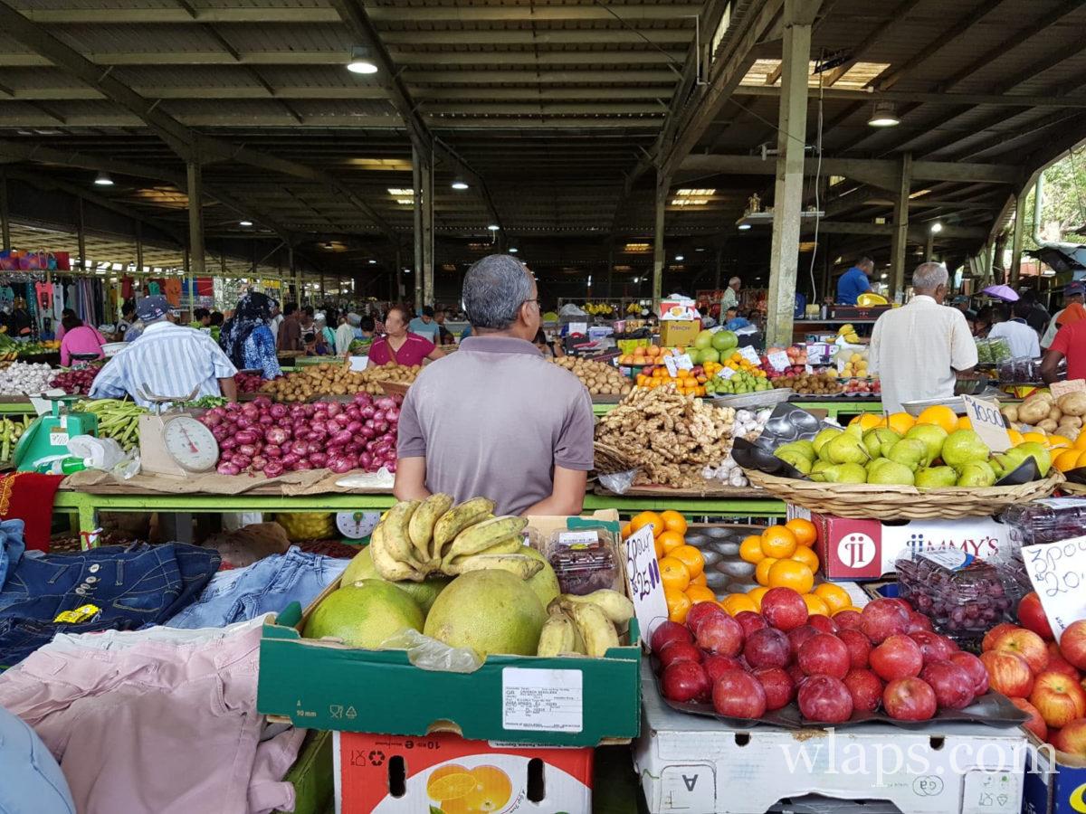 Sur un autre marché, dans le centre de l'île Maurice