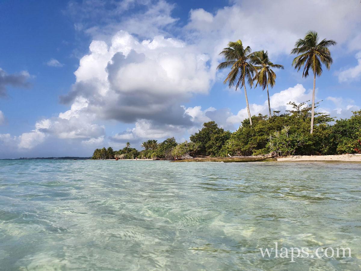 Merveilleuse plage de Guadeloupe, en Grande-Terre