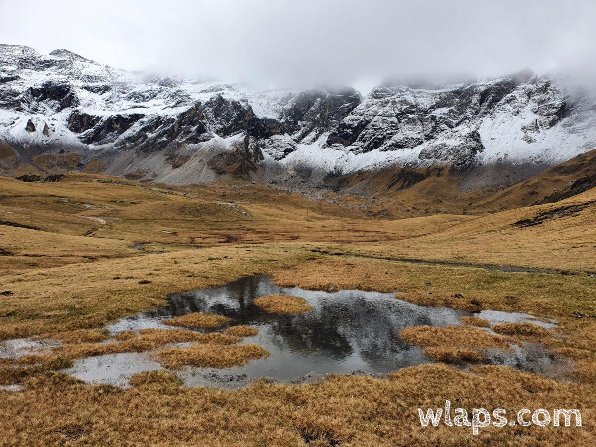 Un des petits lacs du cirque