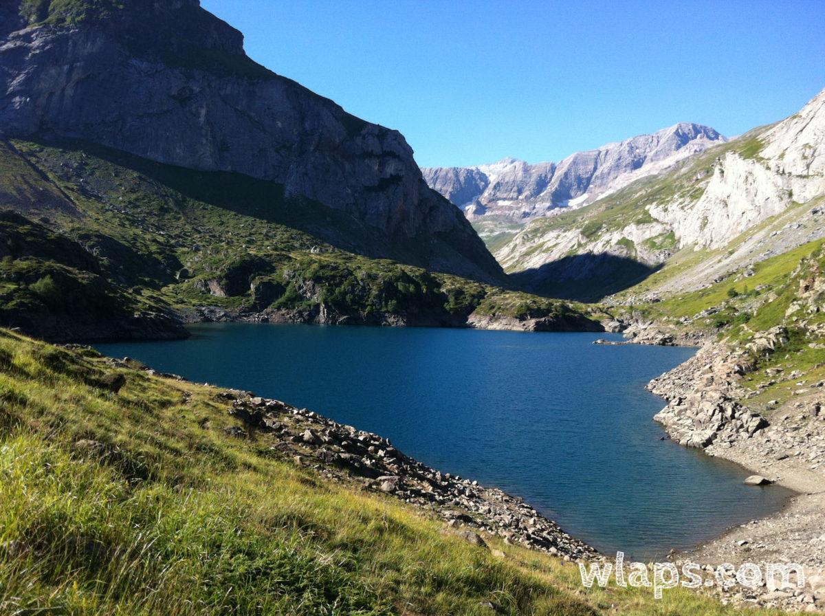 Randonnée matinale pour faire le tour du lac des Gloriettes