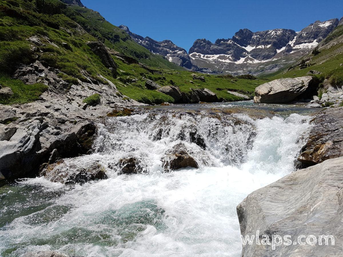 Torrent dans le Cirque d'Estaubé
