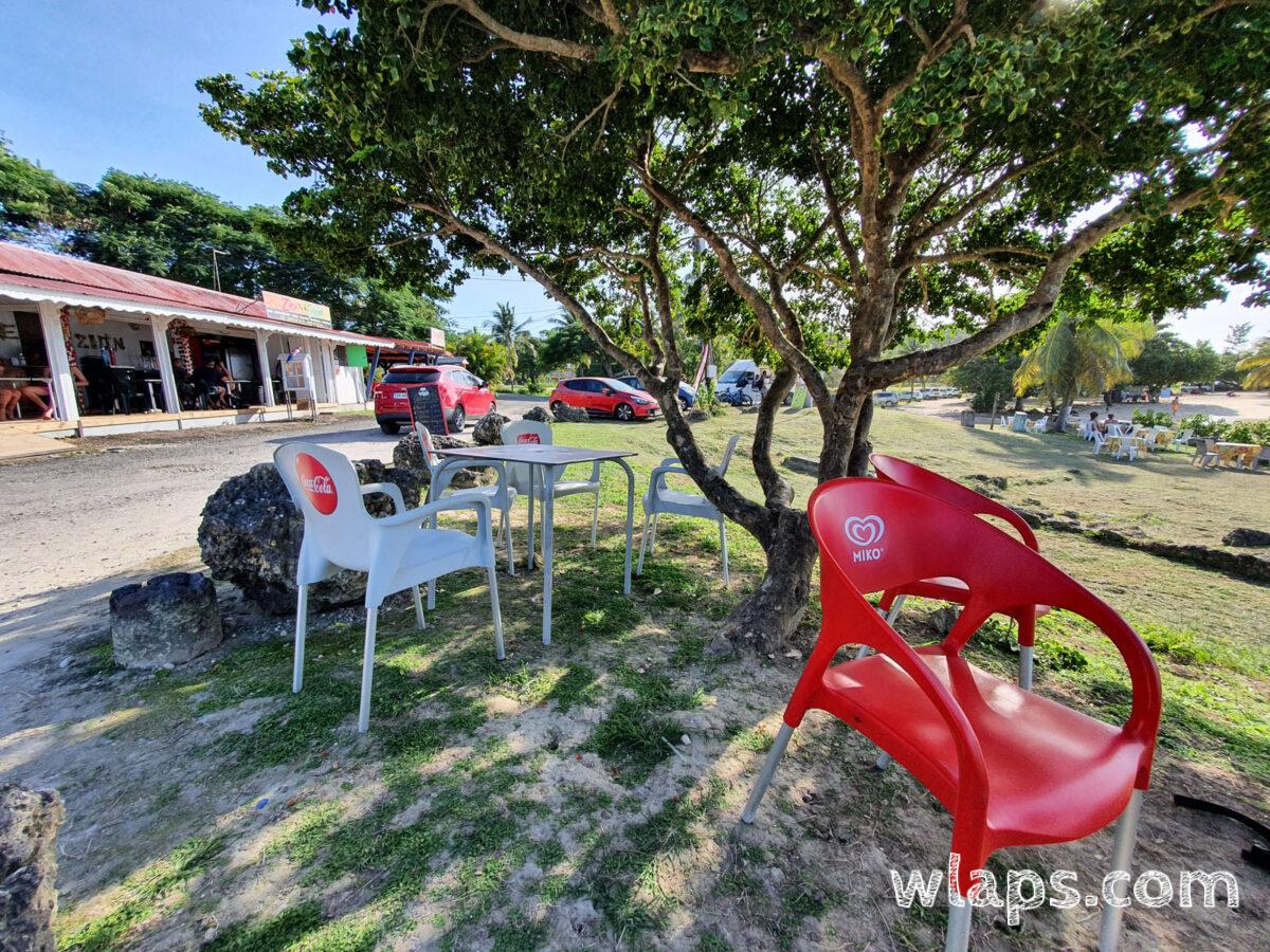 Restaurant Zion Train sur la plage de la Chapelle en Guadeloupe