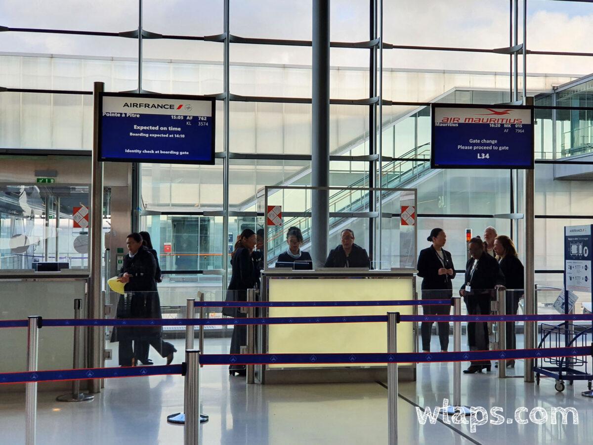 Employés de compagnie aérienne Air France et Air Mauritius